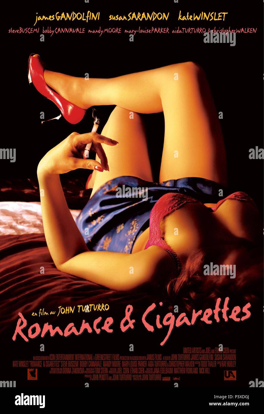 Original Film Title: ROMANCE & CIGARETTES.  English Title: ROMANCE & CIGARETTES.  Film Director: JOHN TURTURRO.  Year: 2005. Credit: UNITED ARTISTS / Album Stock Photo