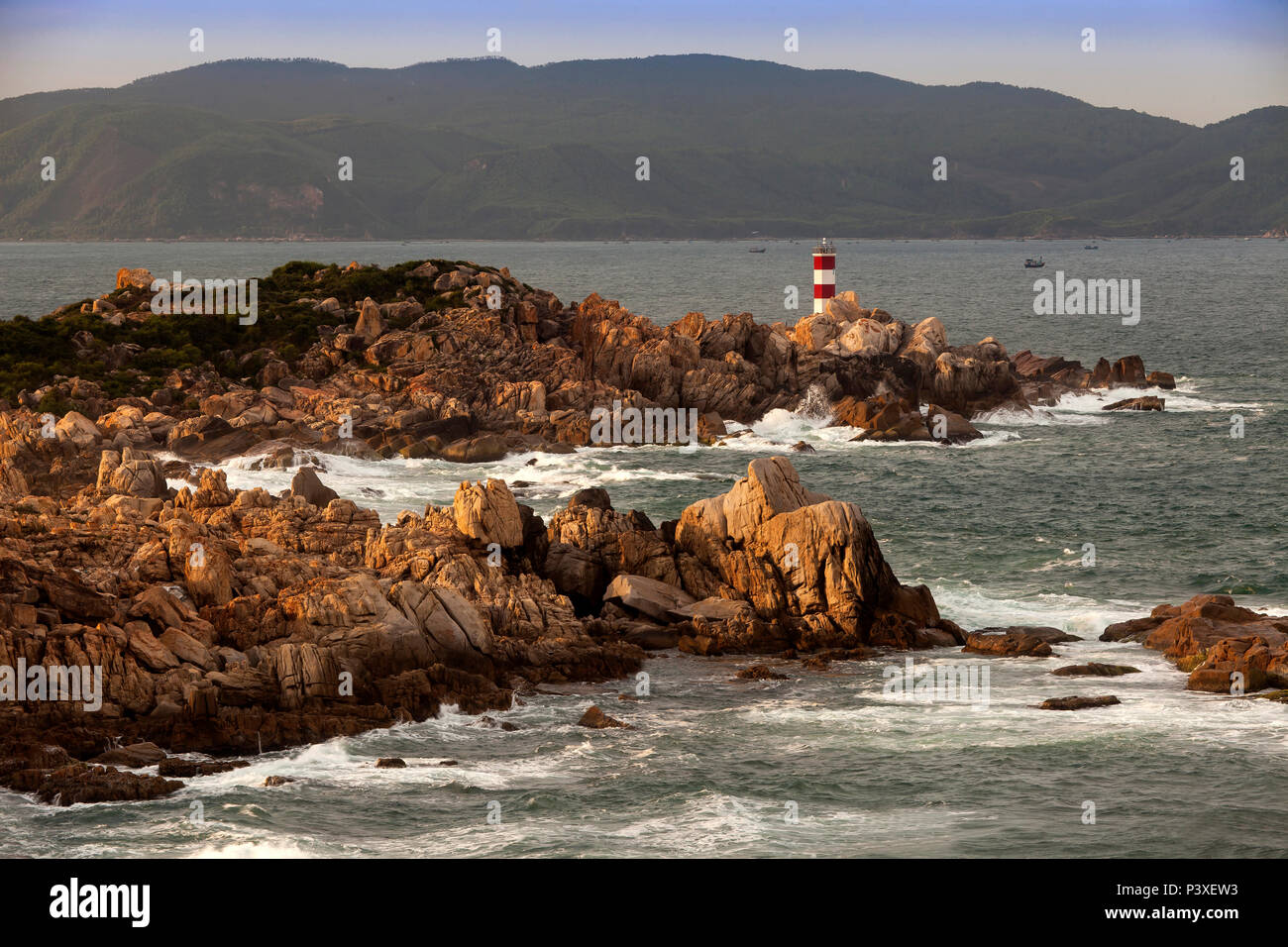 Riff bei Ganh Dia,  Tuy Hoa, Provinz Phu Yen, Vietnam, Asien Stock Photo