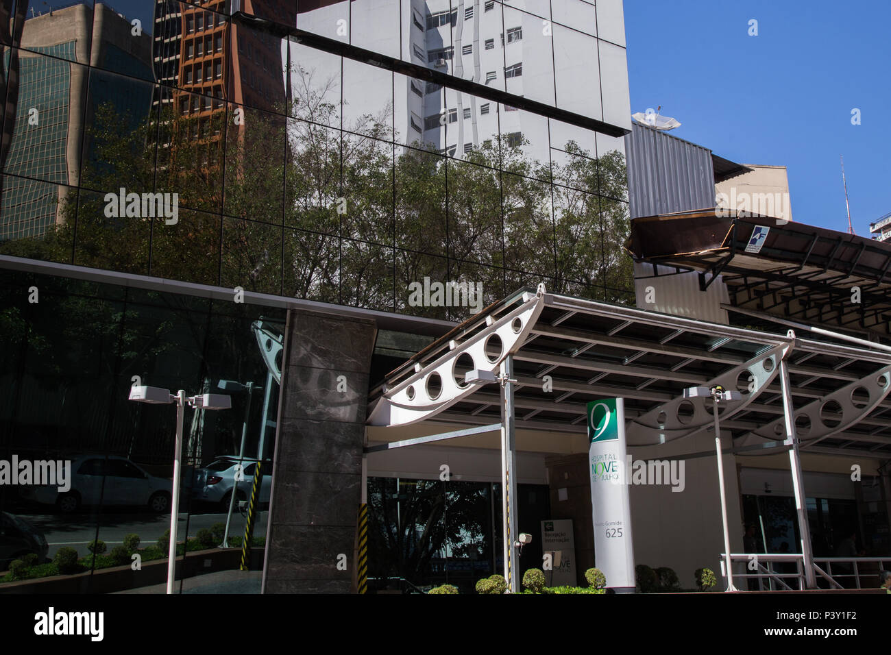 9 de julho hospital hires stock photography and images Alamy 9 de julho hospital hires stock photography and images Alamy