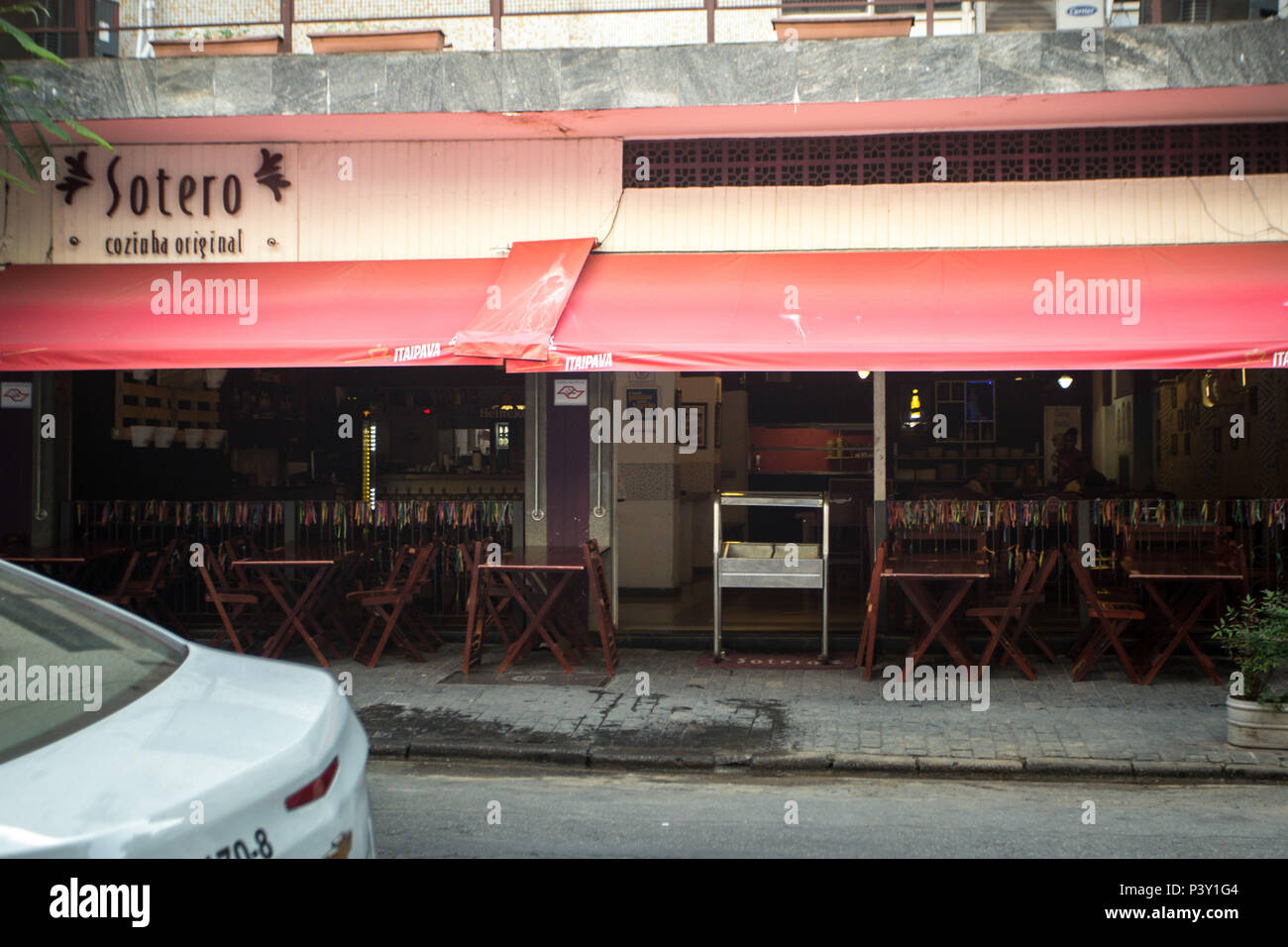 Fachada do restaurante Sotero, situado na Rua Barão de Tatuí, Santa Cecília, região central da Capital Paulista. Stock Photo