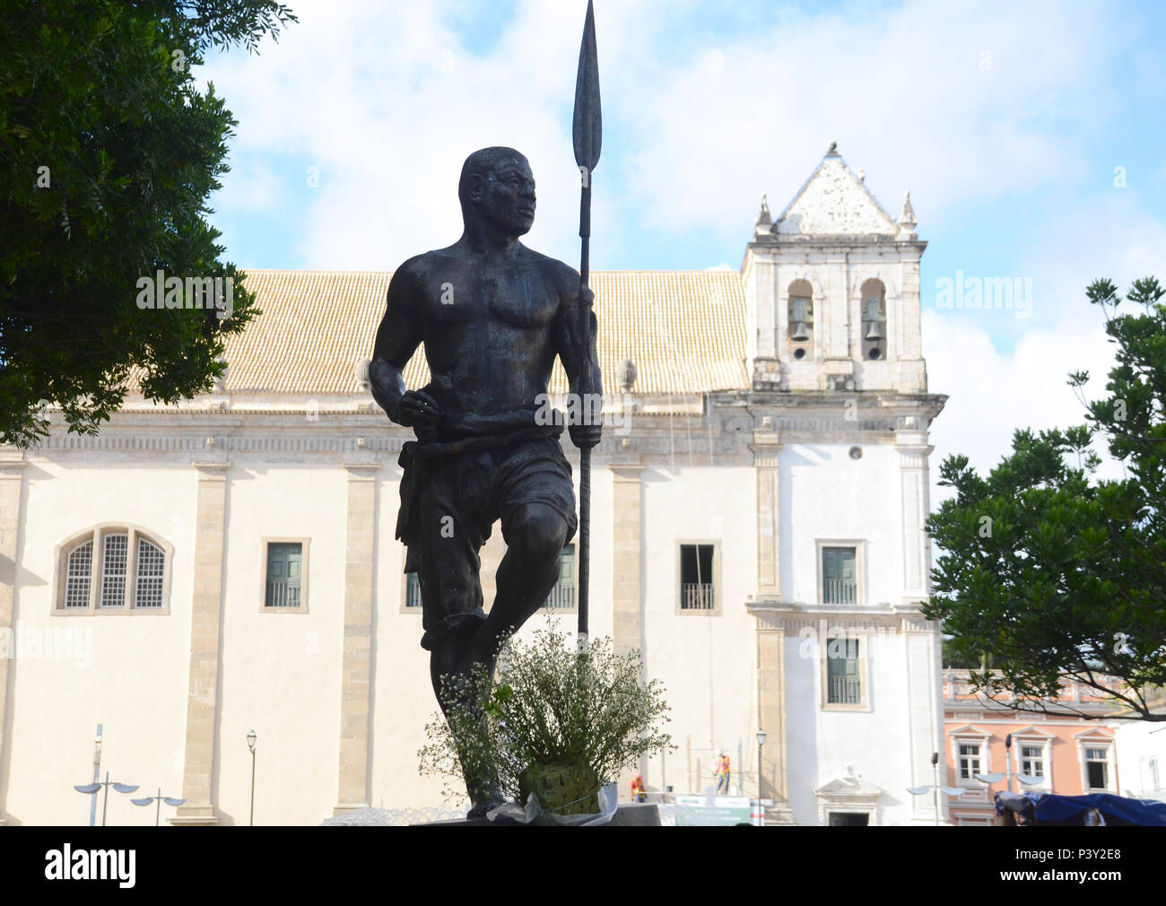 Monumento a Zumbí dos Palmares (Praça da Sé), em Salvador Stock Photo ...