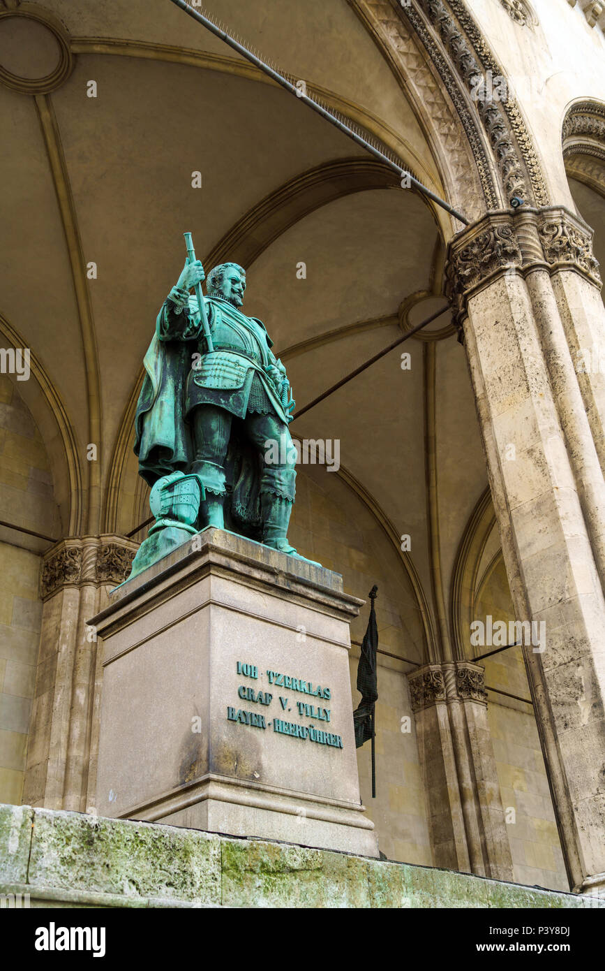 Karl Philipp von Wrede statue (1844) by  Ludwig Schwanthaler in Field Marshals' Hall on Odeonsplatz, Munich, Germany Stock Photo