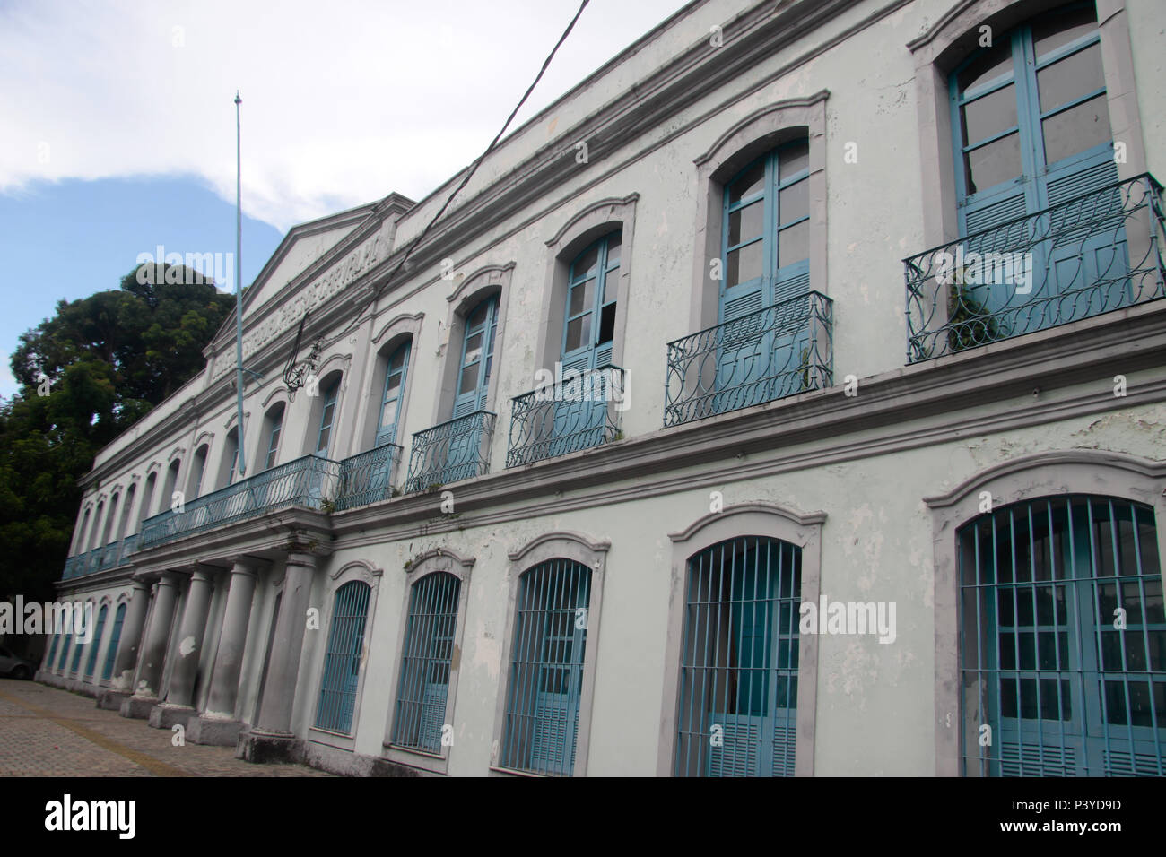 Vista da fachada do Colégio Paes de Carvalho, Escola Estadual de Ensino Fundamental I, Belém Vista da fachada do Colégio Paes de Carvalho, Escola Estadual de Ensino Fundamental I, Belém