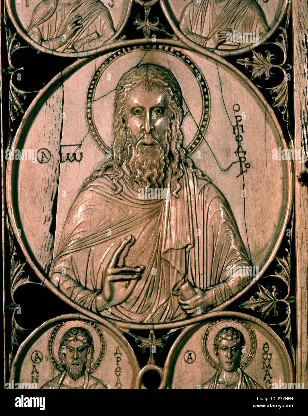 SAN ESTEBAN RELIEVE EN MARFIL AÑO II. Location VICTORIA AND ALBERT