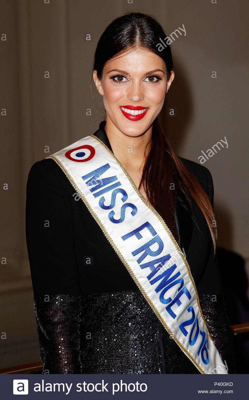 Boobs Celebrity Iris Mittenaere naked photo 2017 Selfie Celebrity Iris Mittenaere naked photo 2017