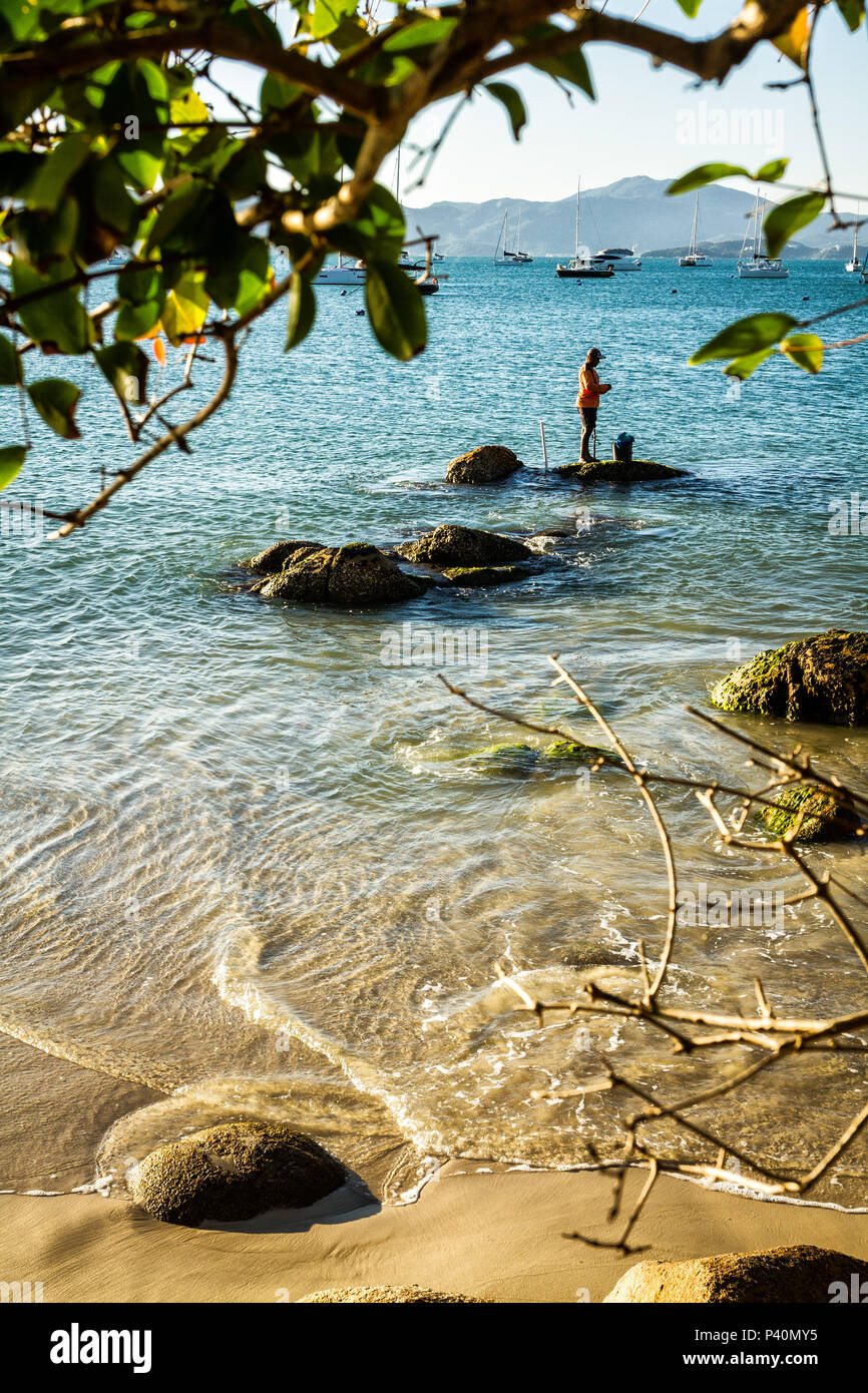 Costão rochoso na Praia de Jurerê. Florianópolis, Santa Catarina, Brasil. Stock Photo