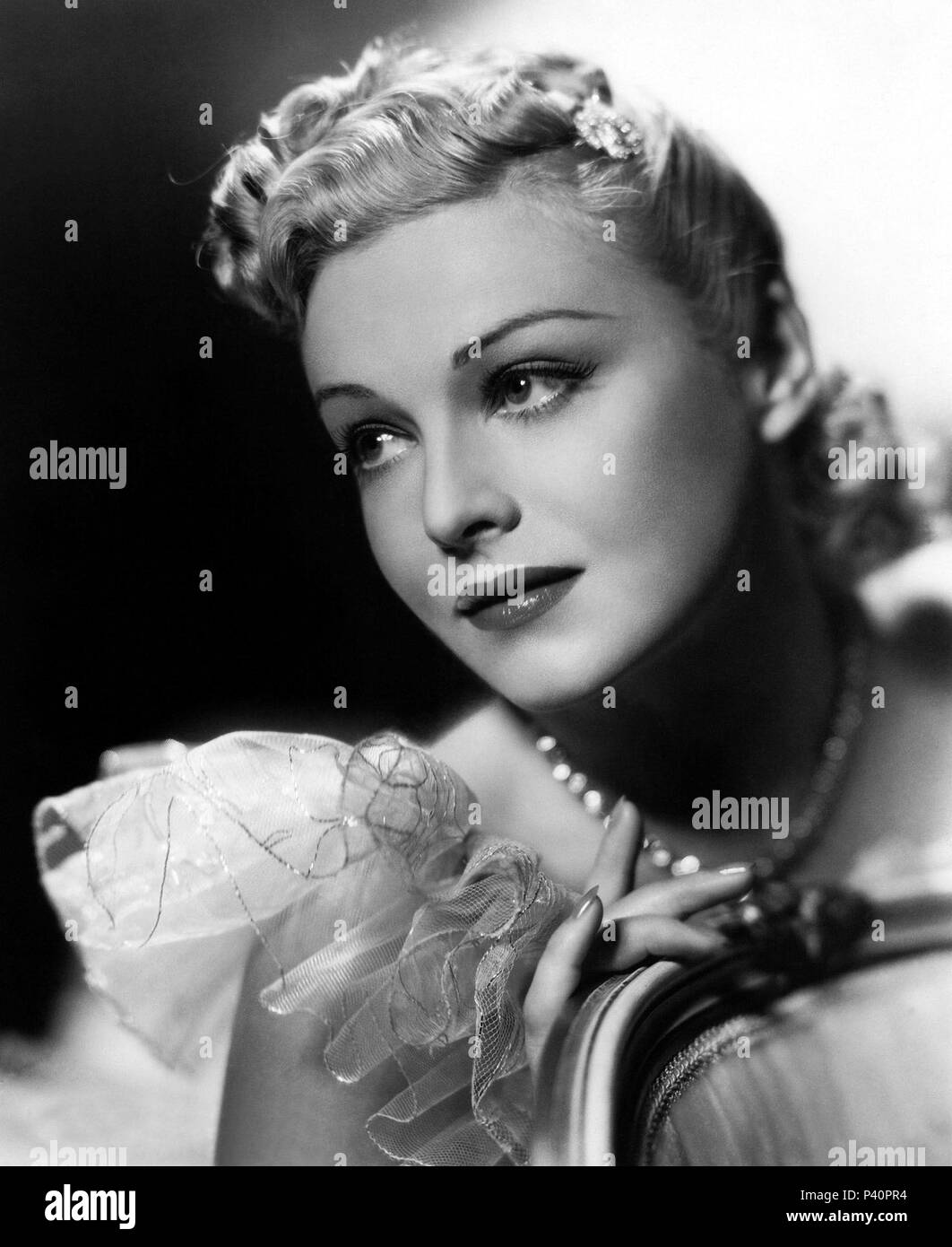 Madeleine carroll hi-res stock photography and images - Alamy