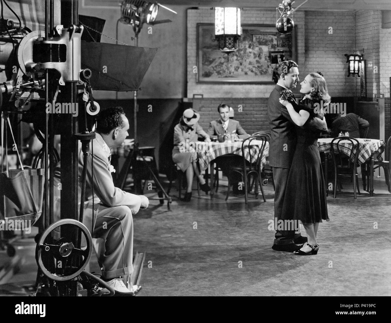 Original Film Title: MANNEQUIN. English Title: MANNEQUIN. Film Director ...