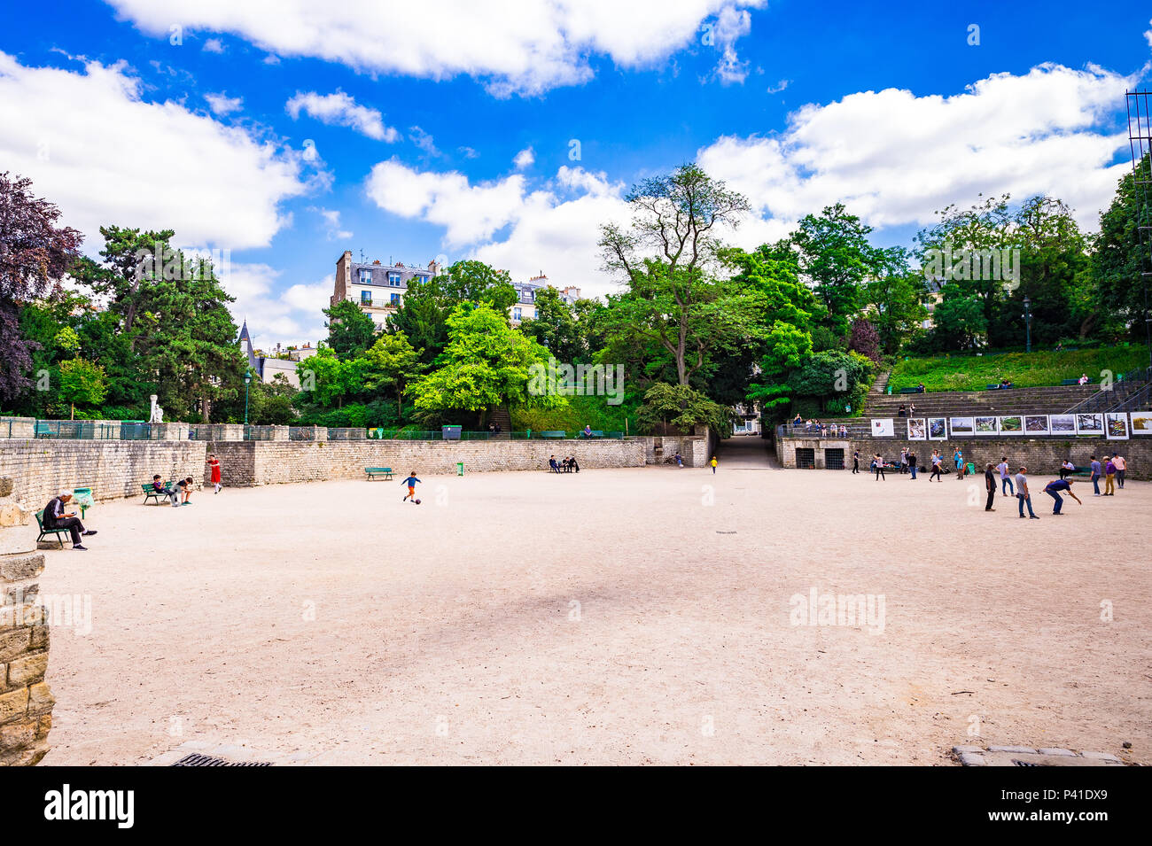 Amphitheater Paris Roman amphitheatres in france hi-res stock photography and images - Alamy
