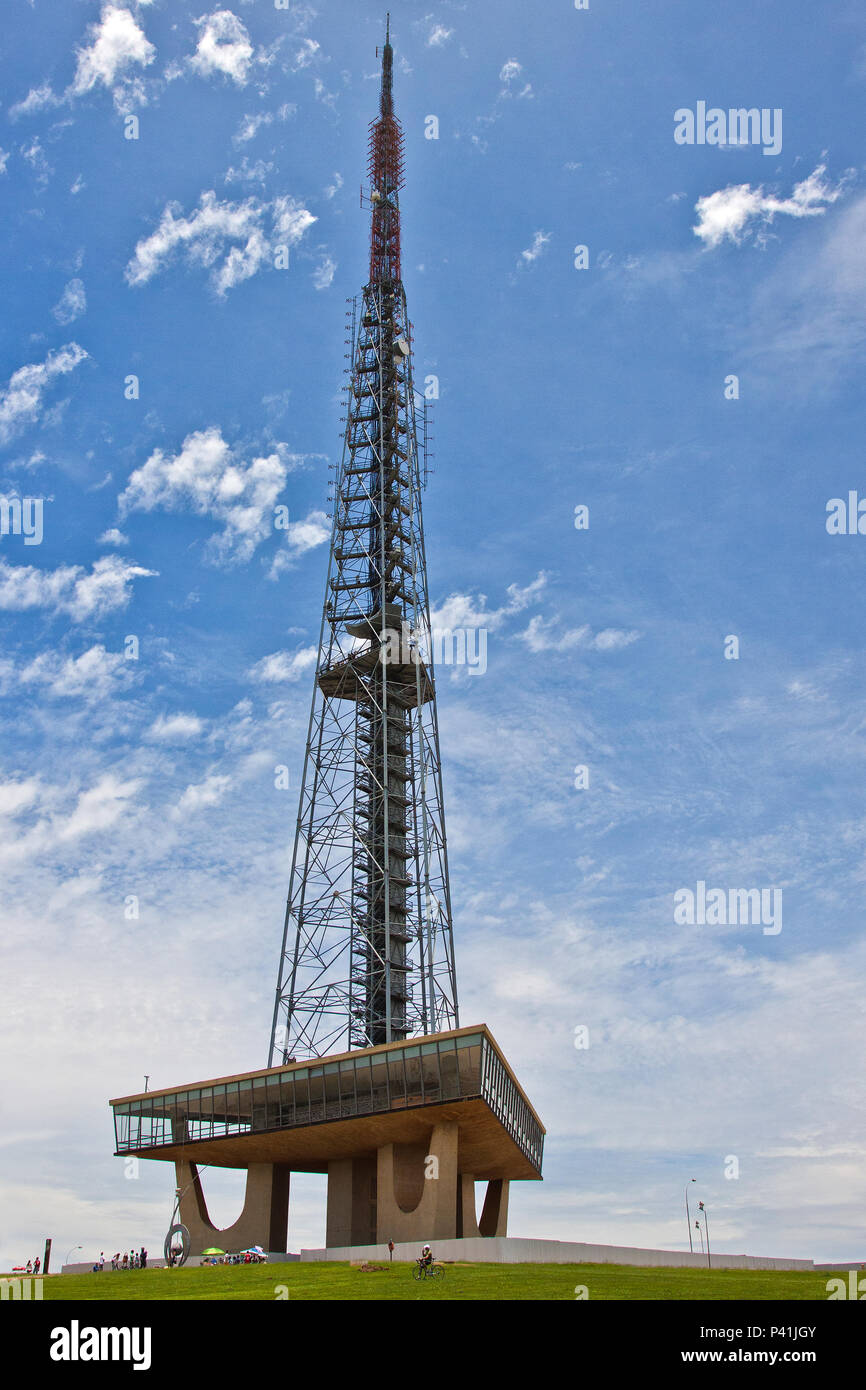 Torre de TV, um ponto de confraternização para celebrar a temporada –  Agência Brasília