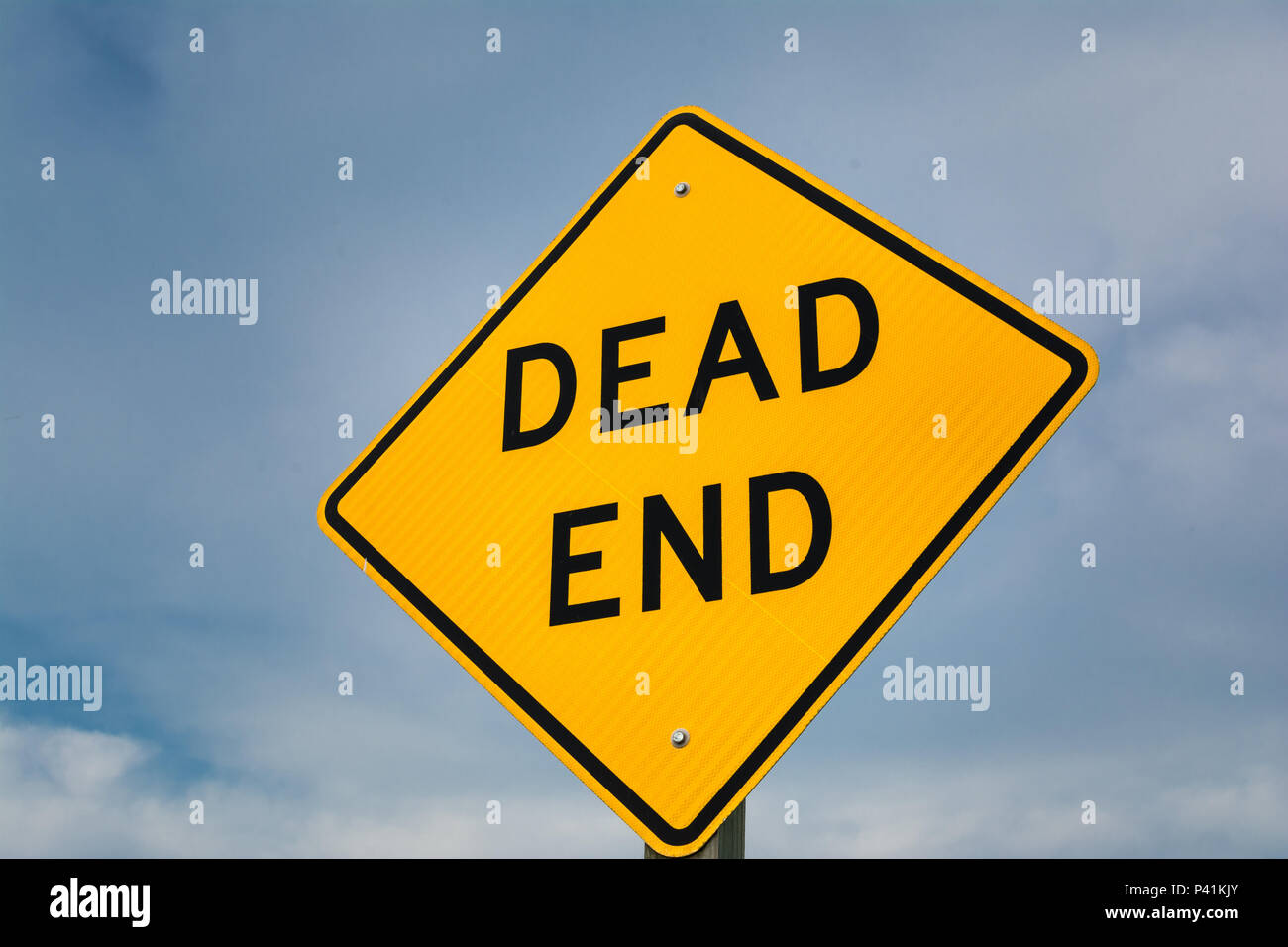 Dead End Road High Resolution Stock Photography and Images Alamy