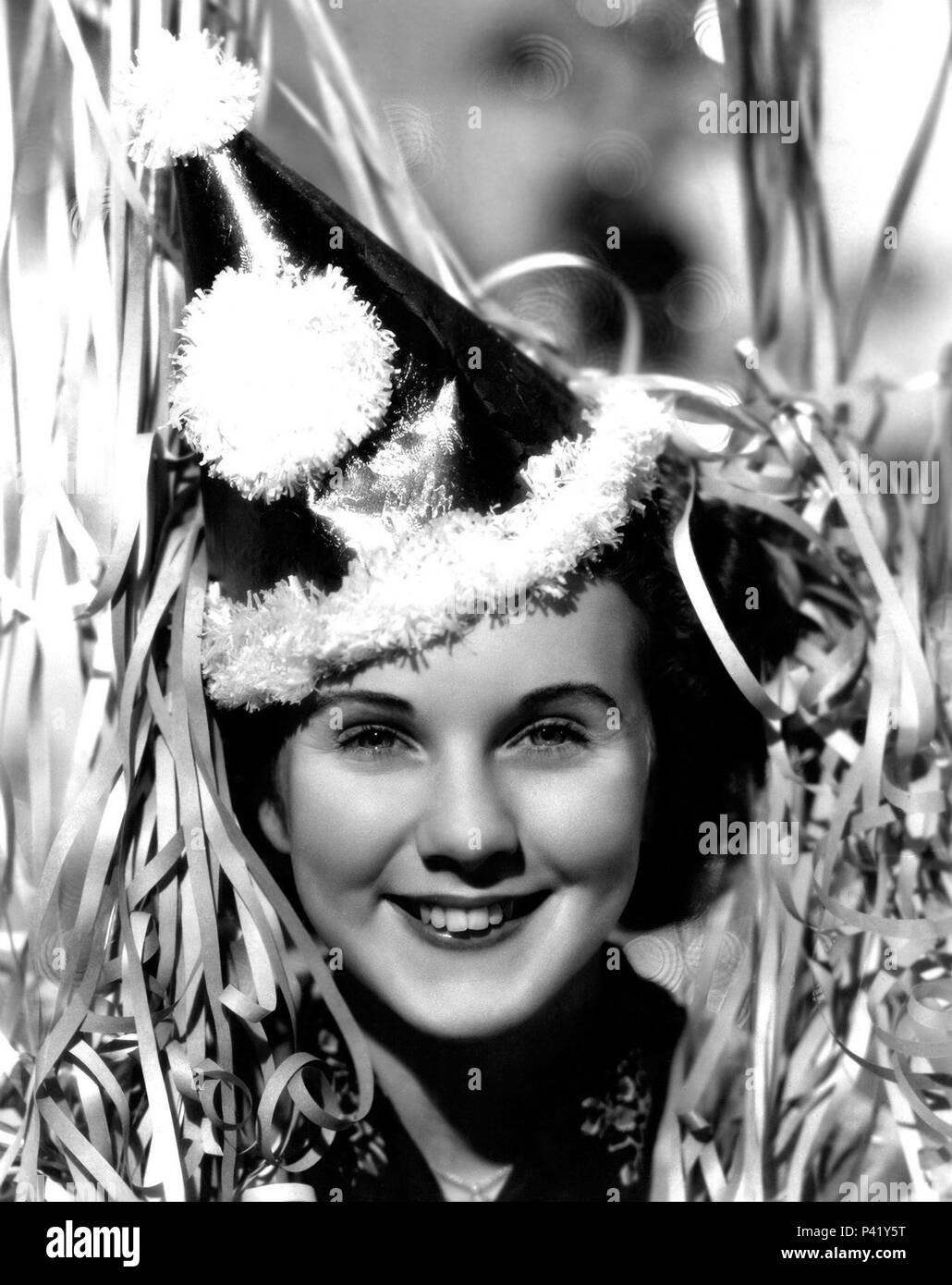 Year: 1936.  Stars: DEANNA DURBIN. Stock Photo