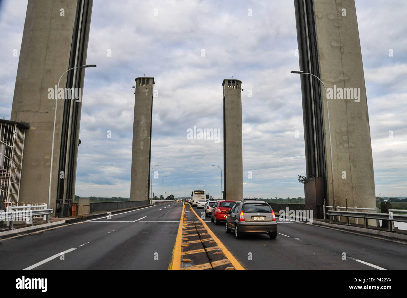 Vista Da Ponte Do Guaiba Em Porto Alegre Rs Stock Photo Alamy