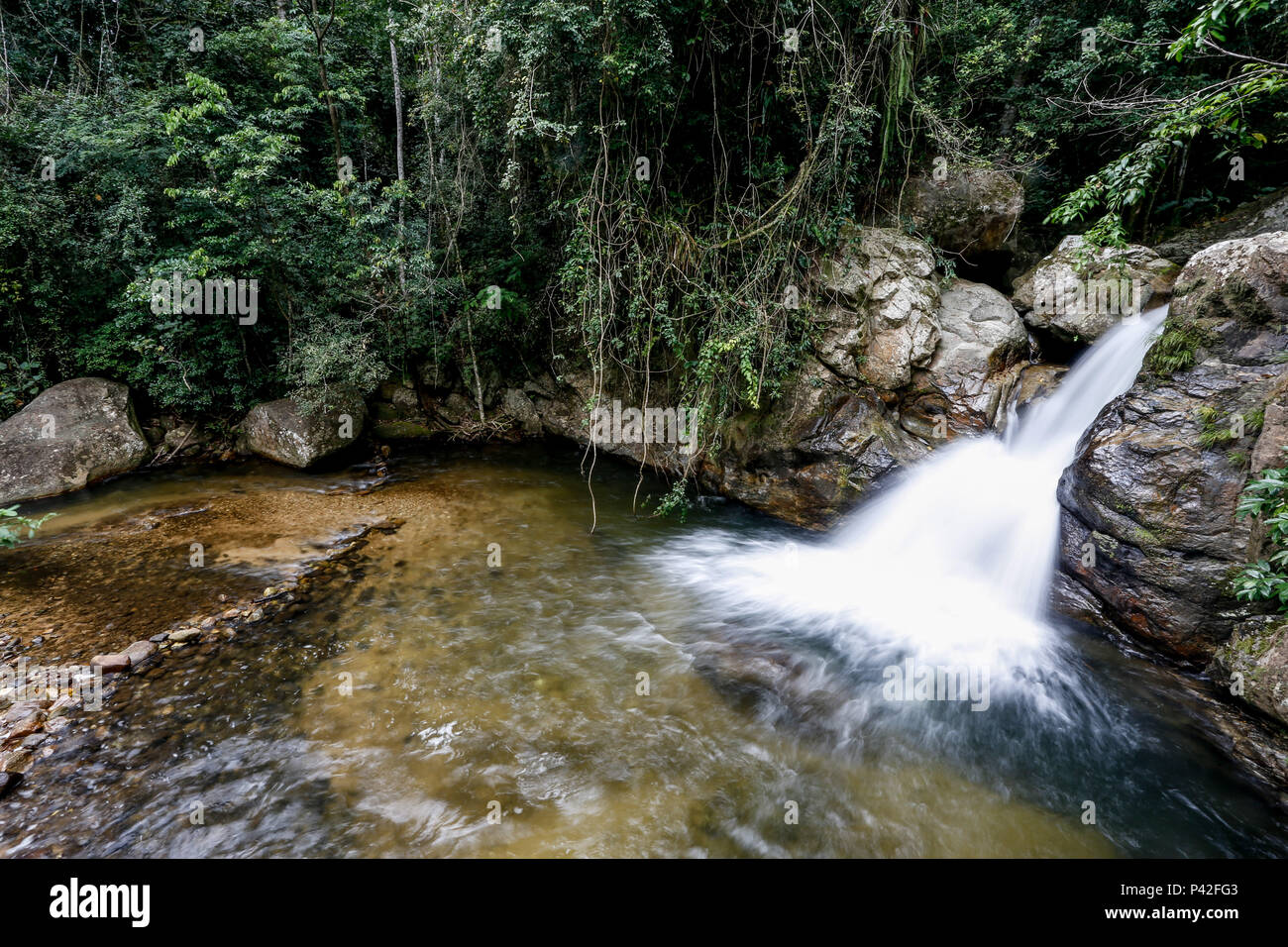Cachoeira do Parque Estadual do Rio Turvo - NÃºcleo Capelinha. Foto ...