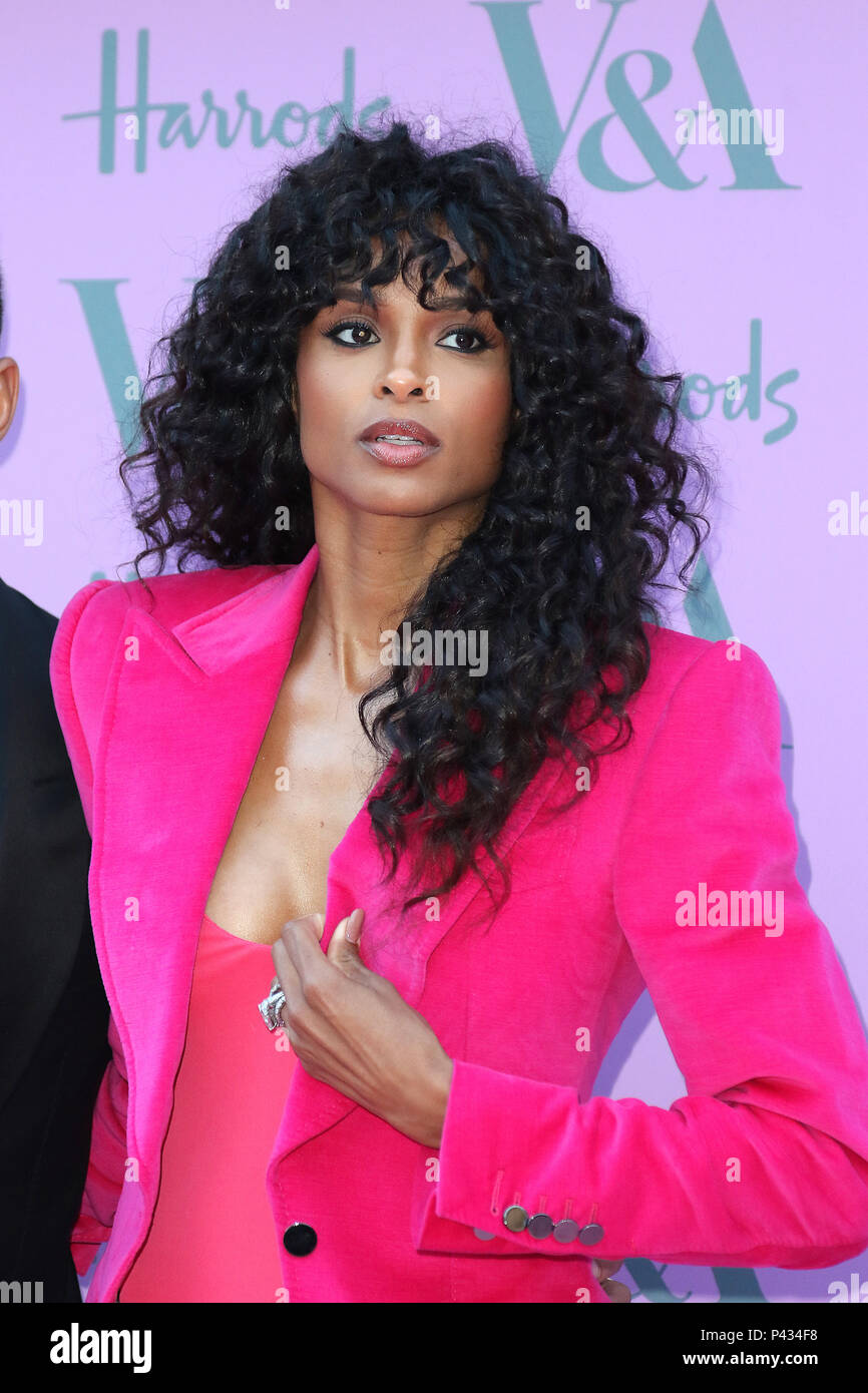 Ciara, V&A Summer Party 2018, Victoria and Albert Museum, London, UK