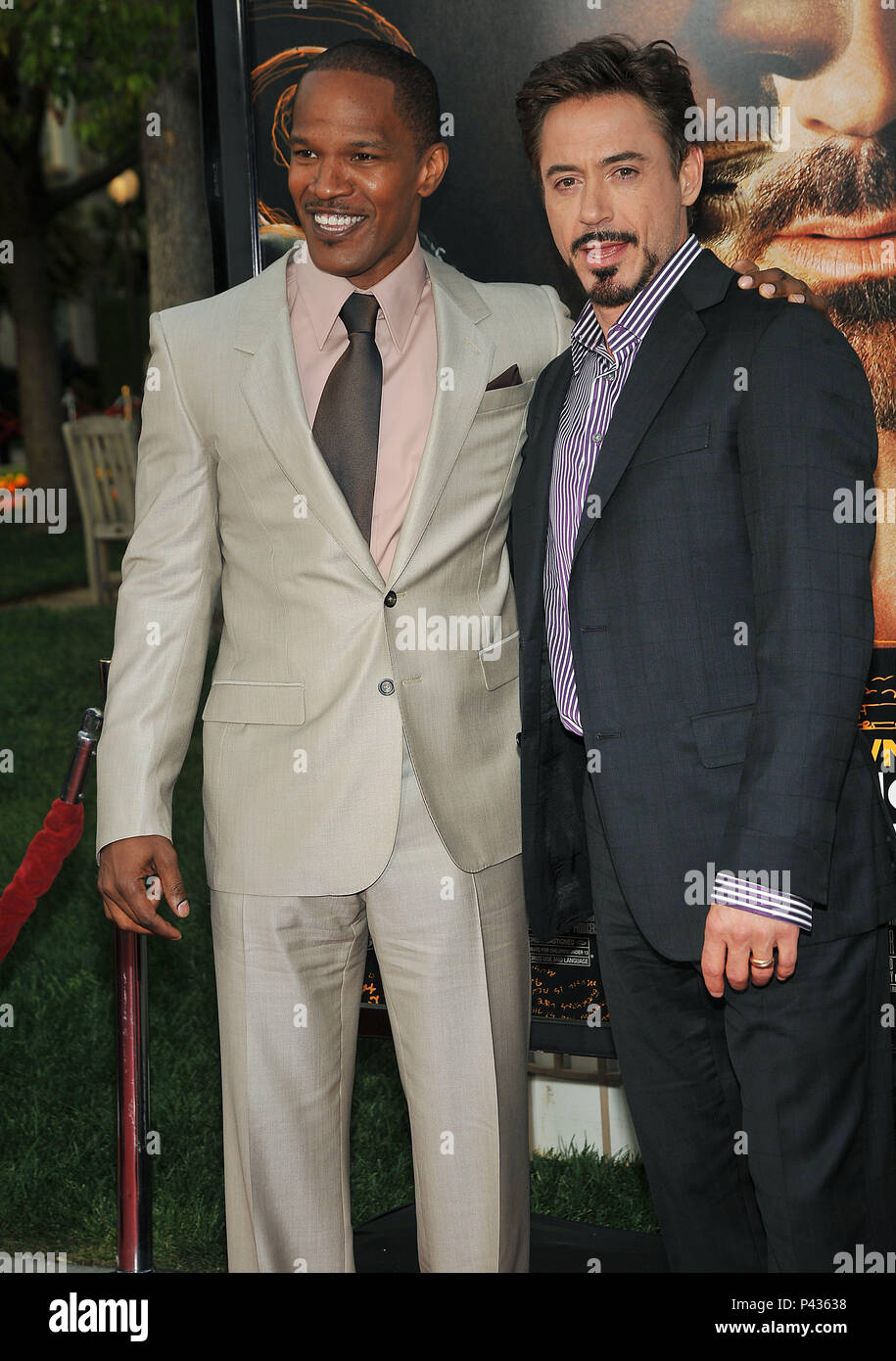 Steve Lopez and wife - The Soloist Premiere at the Paramount