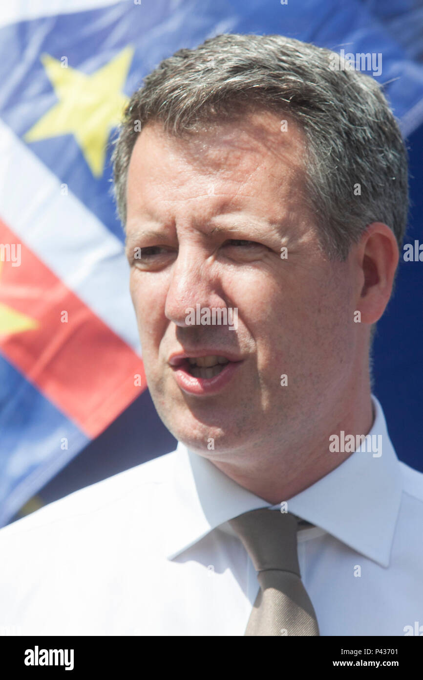 Chris leslie labour hires stock photography and images Alamy