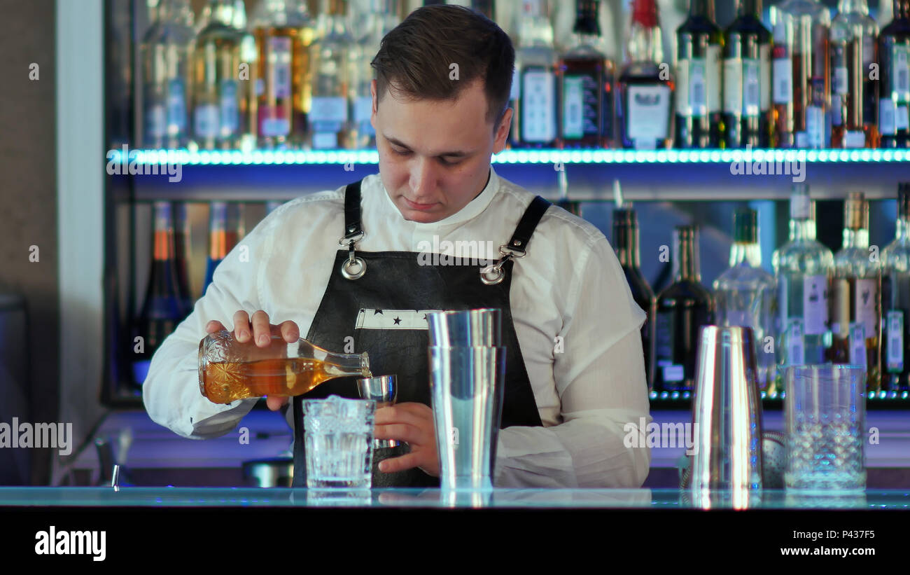 Barman cocktail bar night hi-res stock photography and images - Alamy