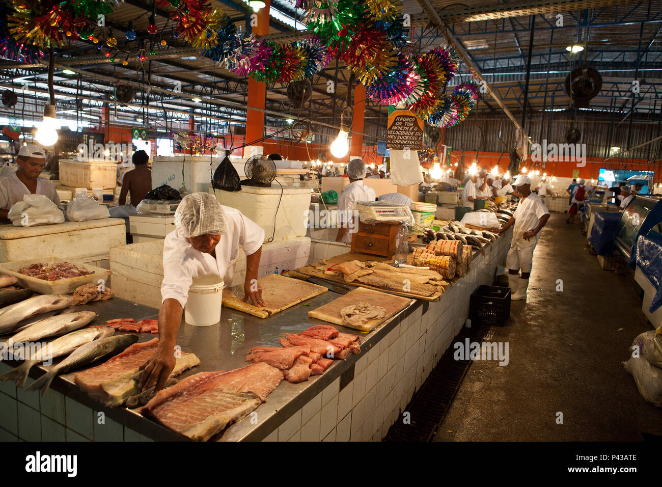 Mercado municipal na regi‹o do porto de manaus. Regi‹o central de manaus. Mercado de peixe. Cena do dia em Manaus. Manaus/AM, Brasil - 04/01/2012. Foto: Bruno Zanardo / Fotoarena Stock Photo