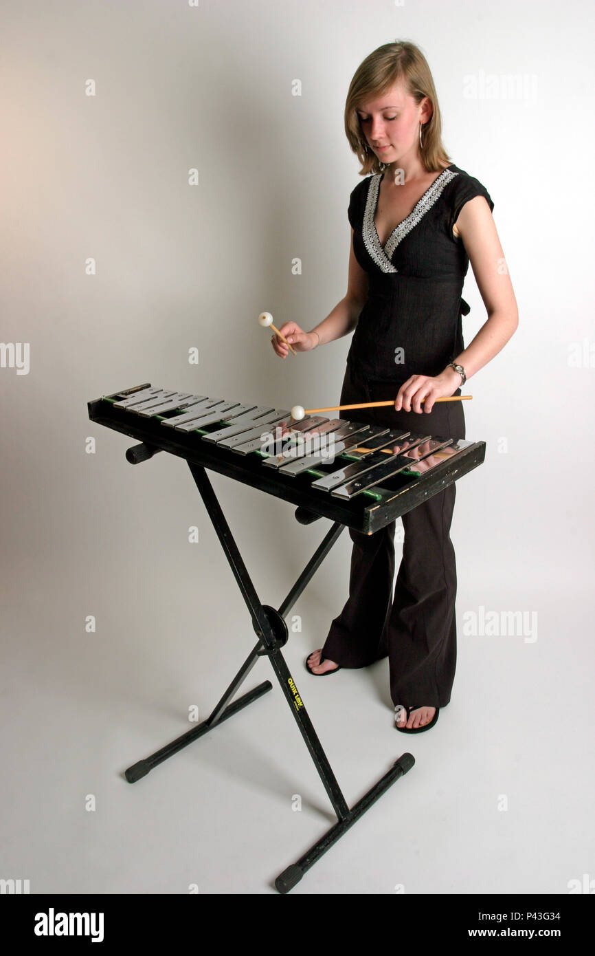 Glockenspiel percussion instrument hires stock photography and images