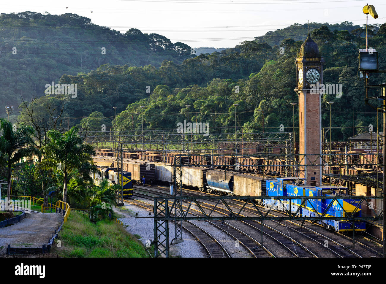Como é o relógio Clearance
