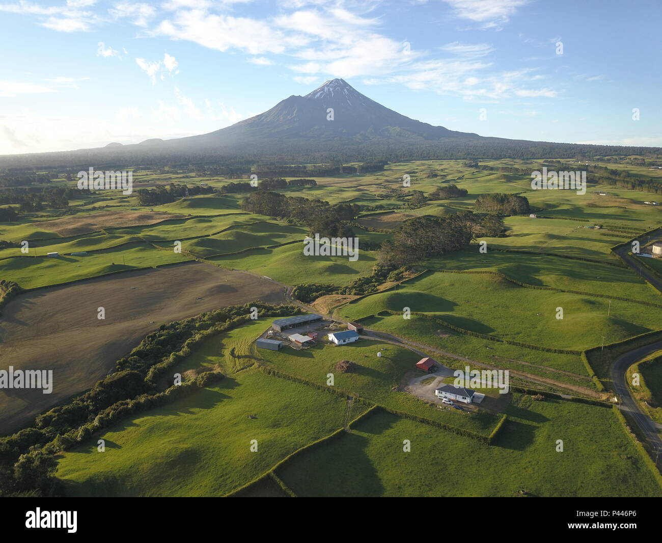 Mount taranaki farm hires stock photography and images Alamy
