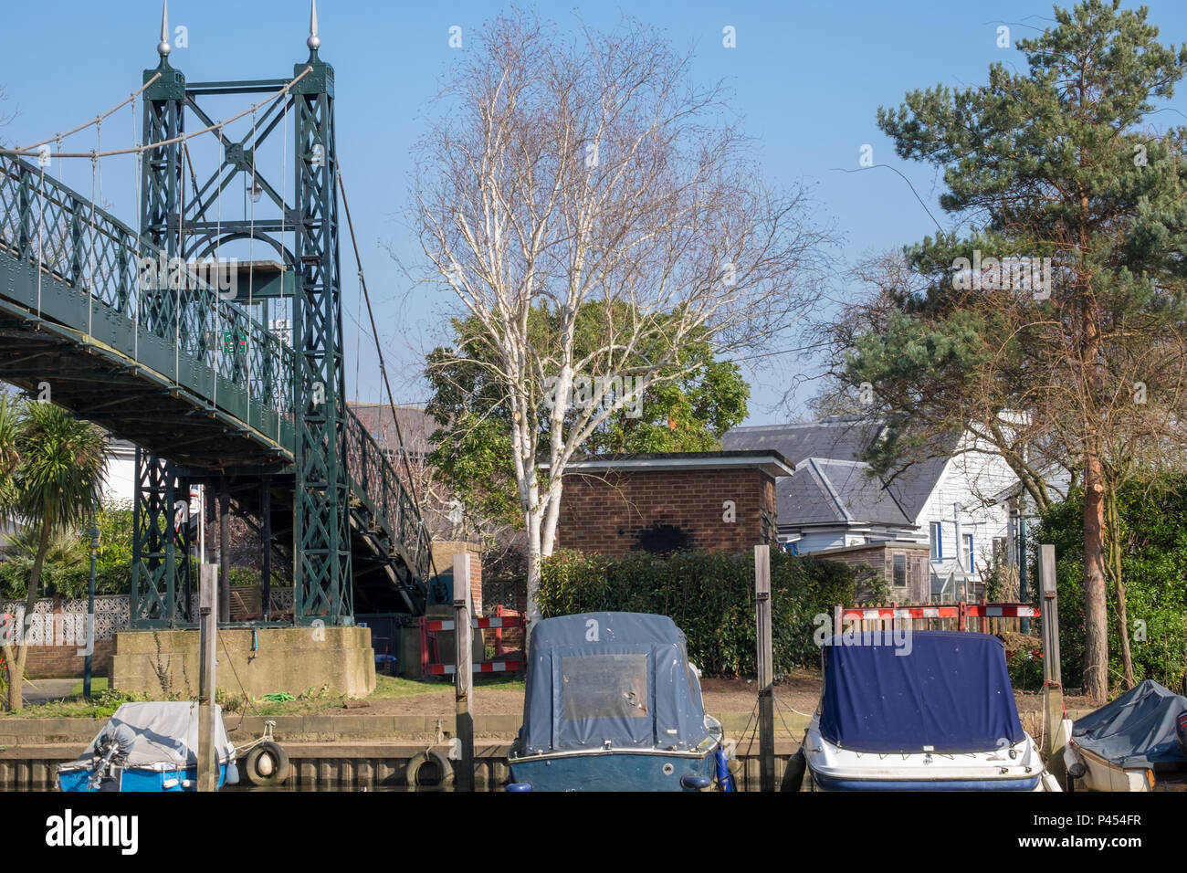 thames ditton river front river thames Stock Photo Alamy