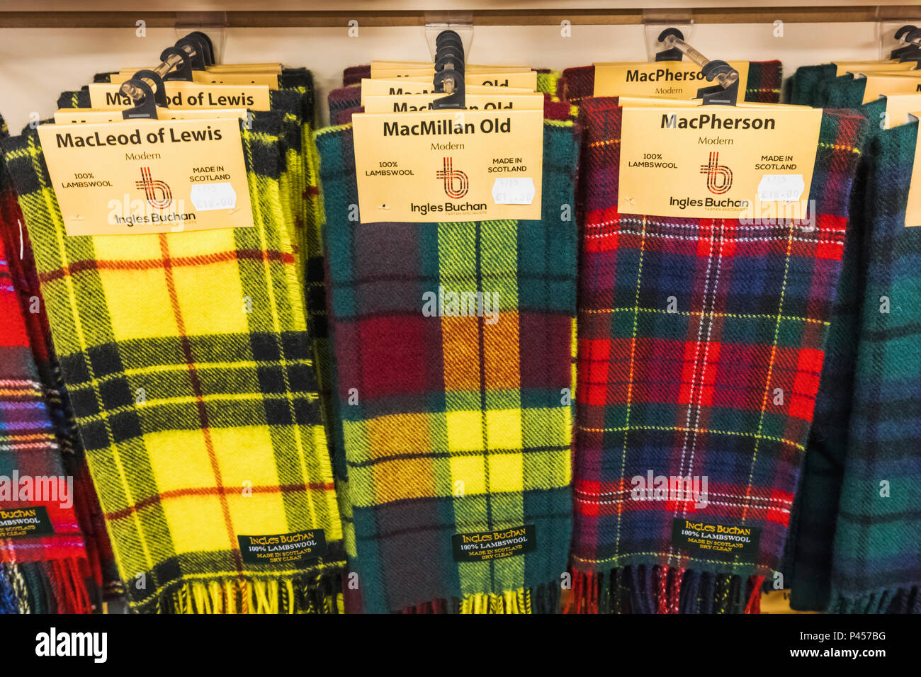 Great Britain, Scotland, Edinburgh, The Royal Mile, The Tartan Weaving