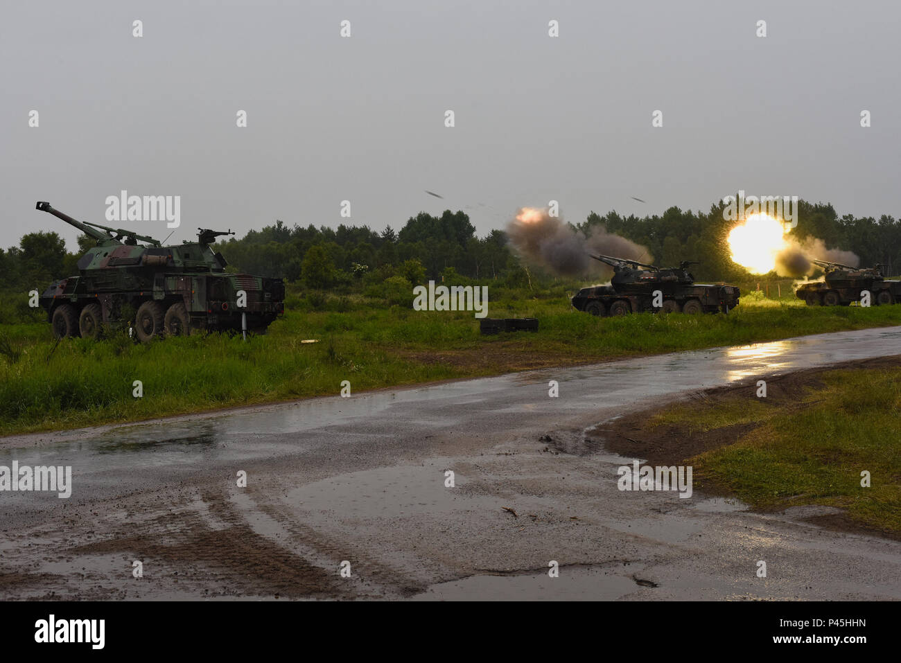Spgh A Polish 152mm SpGH DANA self-propelled howitzer fires during Exercise ...
