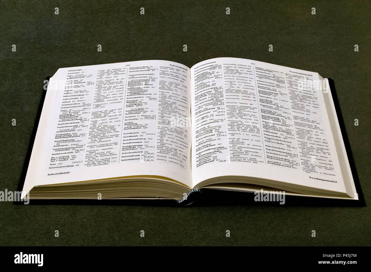 Diccionario español hires stock photography and images Alamy