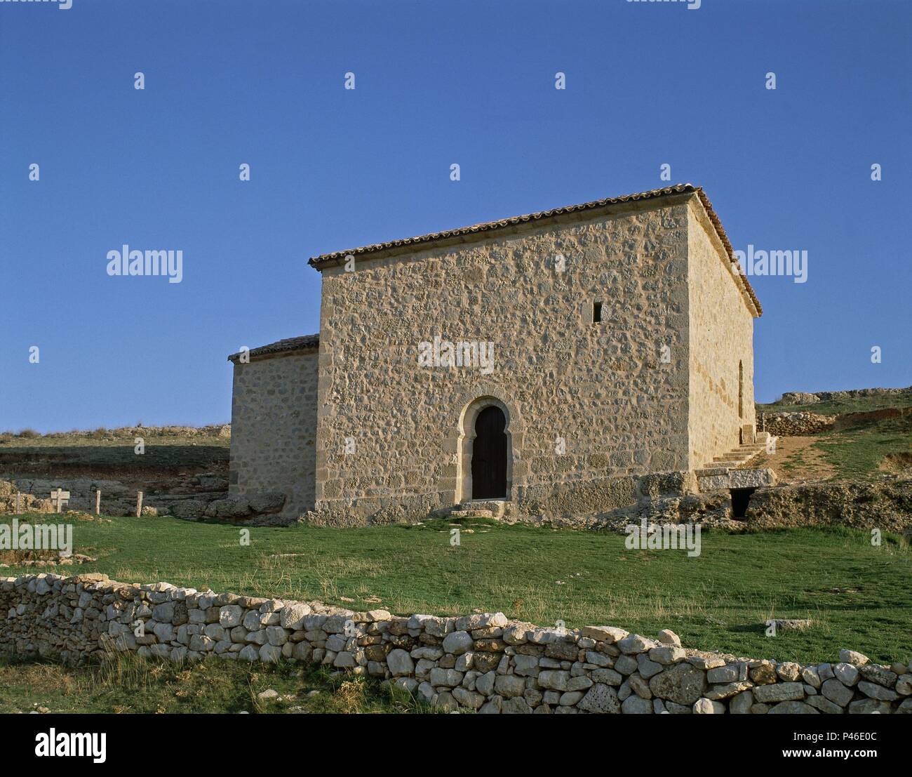 Ermita Mozarabe De San Baudelio De Berlanga Siglo Xi Location Ermita De San Baudelio Casillas De Berlanga Soria Spain Stock Photo Alamy