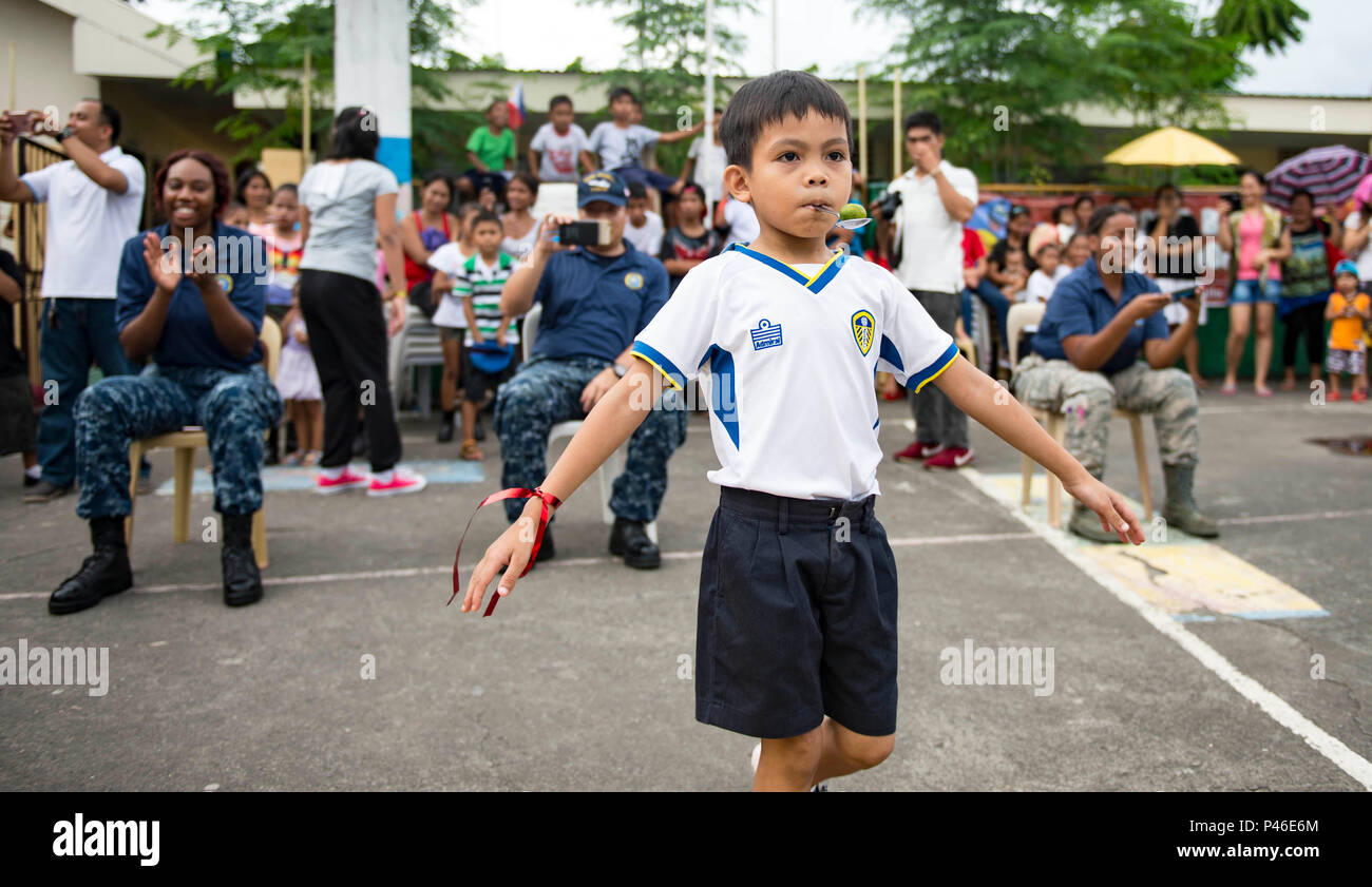 Tamaoyan elementary school hires stock photography and images Alamy