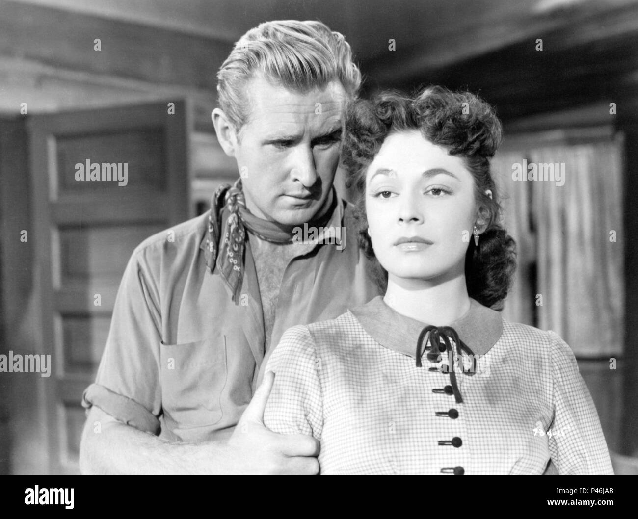 Original Film Title: COLT.45.  English Title: COLT.45.  Film Director: EDWIN L. MARIN.  Year: 1950.  Stars: LLOYD BRIDGES; RUTH ROMAN. Credit: WARNER BROTHERS / Album Stock Photo