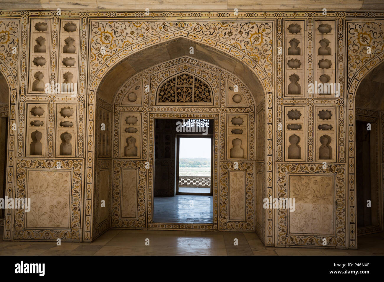 Fort With Spring Red fort in Agra at spring Stock Photo - Alamy