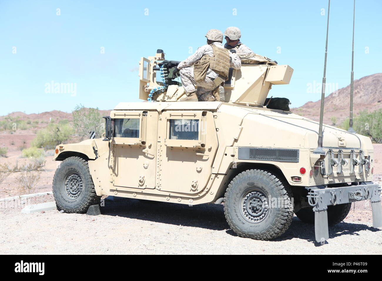 Marines With Motor Transport Company Marine Wing Support Squadron Mwss 371 Fire An Mk 19 Grenade Launcher Mounted On A Humvee At Yuma Proving Grounds Ariz June 16 Marines With Mwss 371 Conducted Crew Served Marines With Motor Transport Company Marine Wing Support Squadron Mwss 371 Fire An Mk 19 Grenade Launcher Mounted On A Humvee At Yuma Proving Grounds Ariz June 16 Marines With Mwss 371 Conducted Crew Served