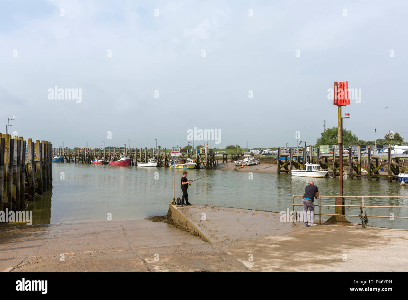 East sussex rye harbour fishing hi-res stock photography and images - Alamy