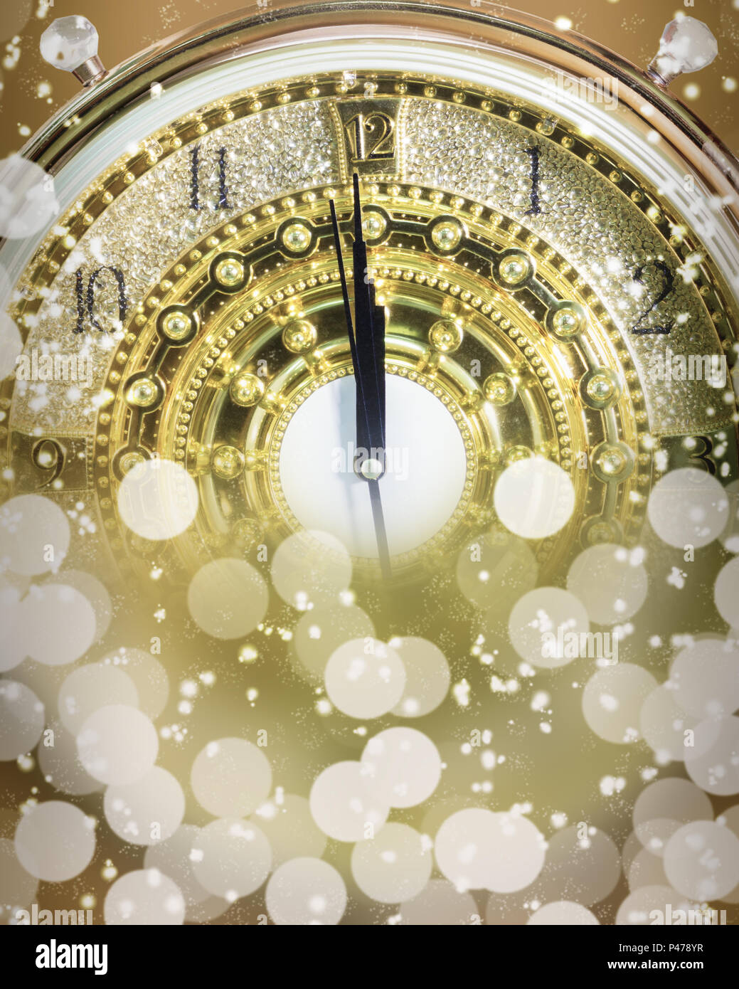 New years eve countdown party hi-res stock photography and images - Alamy