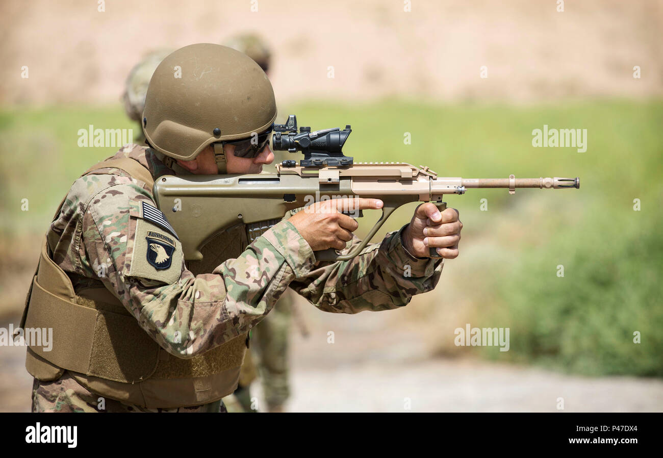 F88 austeyr hi-res stock photography and images - Alamy