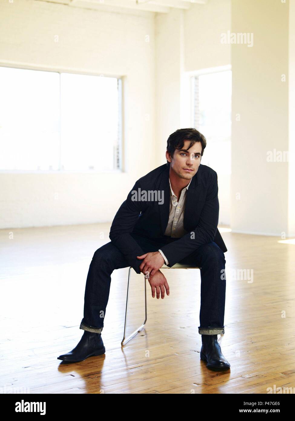 Original Film Title: WHITE COLLAR. English Title: WHITE COLLAR. Film