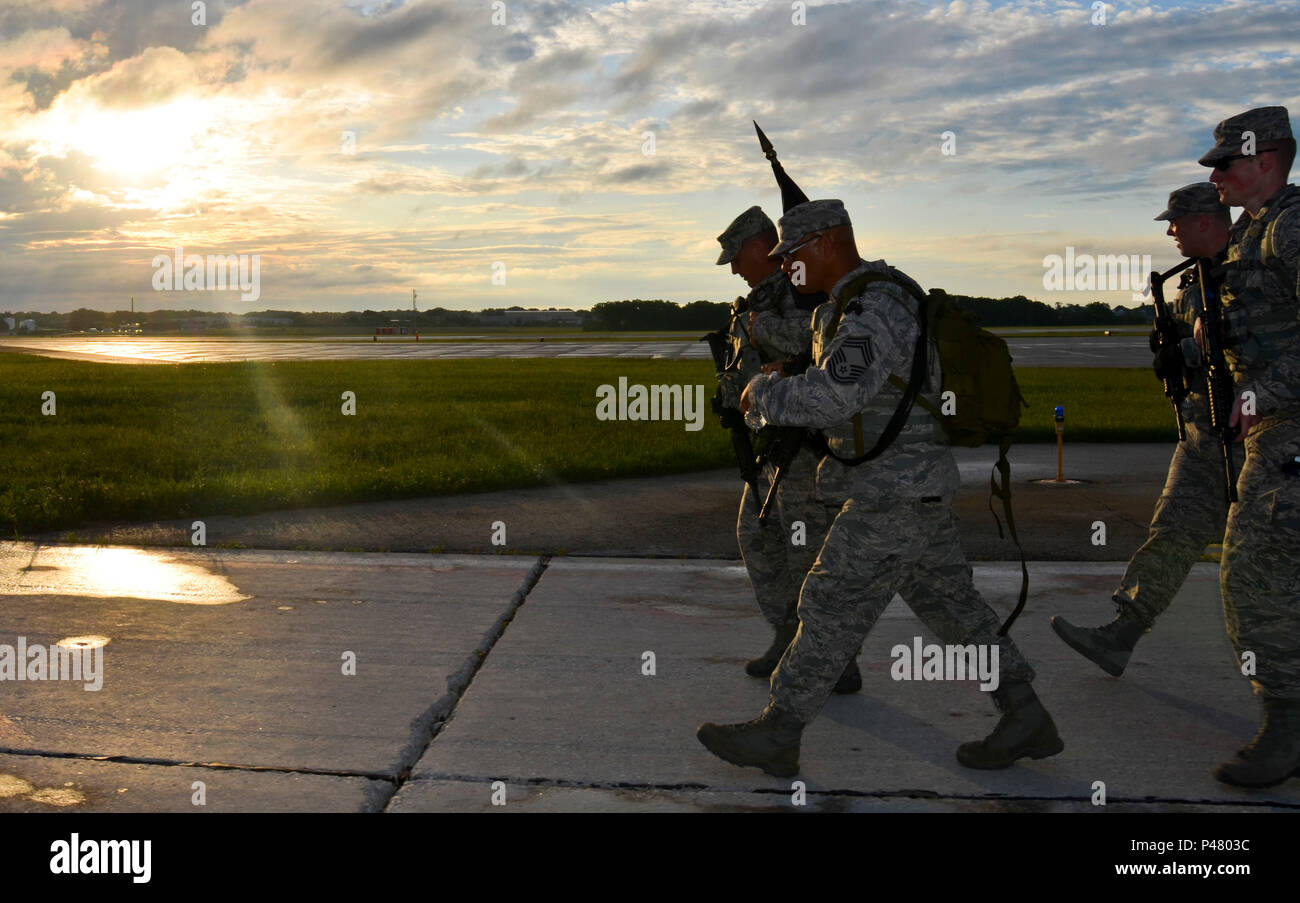 Staff sgt louis bonacasa hi-res stock photography and images - Alamy