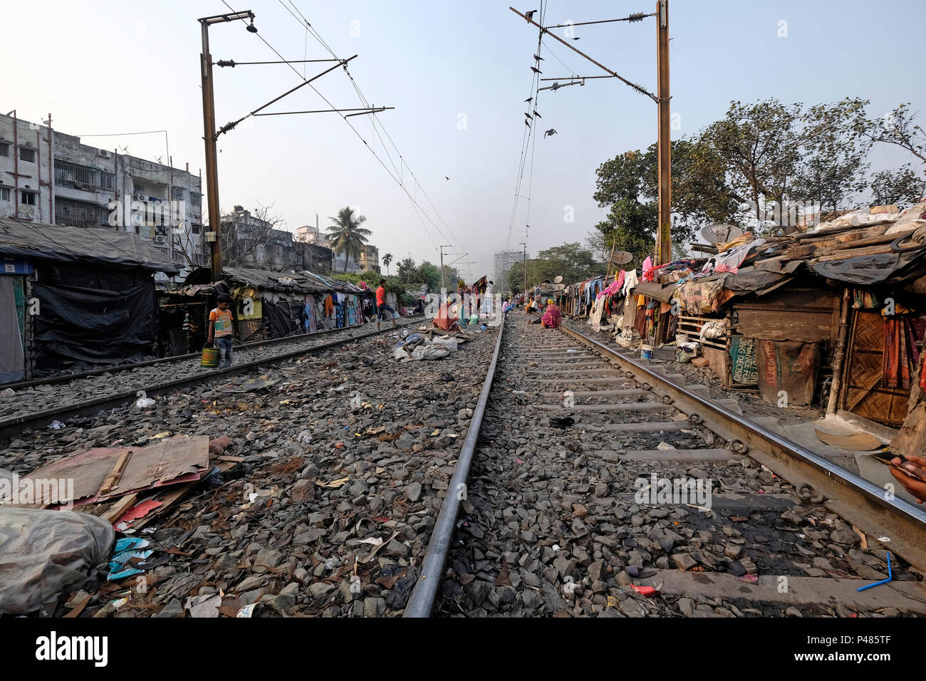 India, Kolkata, Park Circus slum Stock Photo Alamy