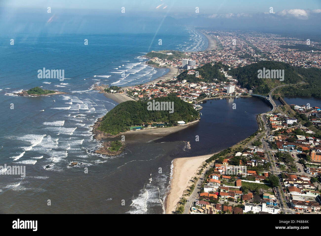 SÃO PAULO, SP - 04/07/2013: AÉREA - Imagem aérea da Praia de Itanhaem, litoral paulista. (Foto: Daniel Derevecki / Fotoarena) Stock Photo