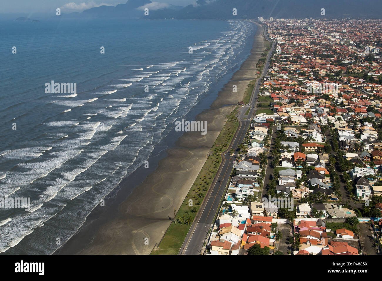 SÃO PAULO, SP - 04/07/2013: AÉREA - Imagem aérea da praia de Peruíbe, litoral paulista. (Foto: Daniel Derevecki / Fotoarena) Stock Photo