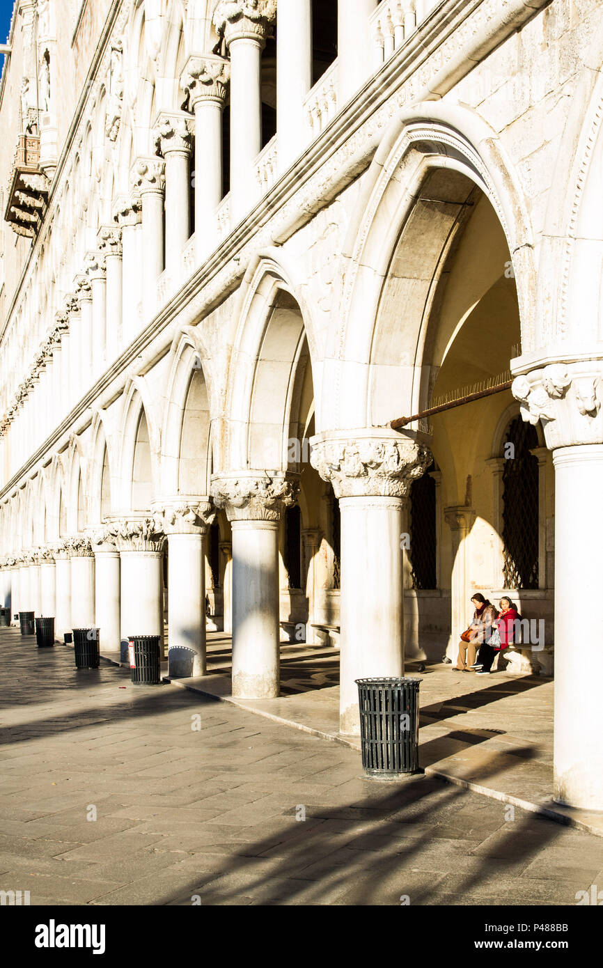 Arcos do Palácio Ducale (Palazzo Ducale). Veneza, Itália - 12/12/2012. Foto: Ricardo Ribas / Fotoarena Stock Photo