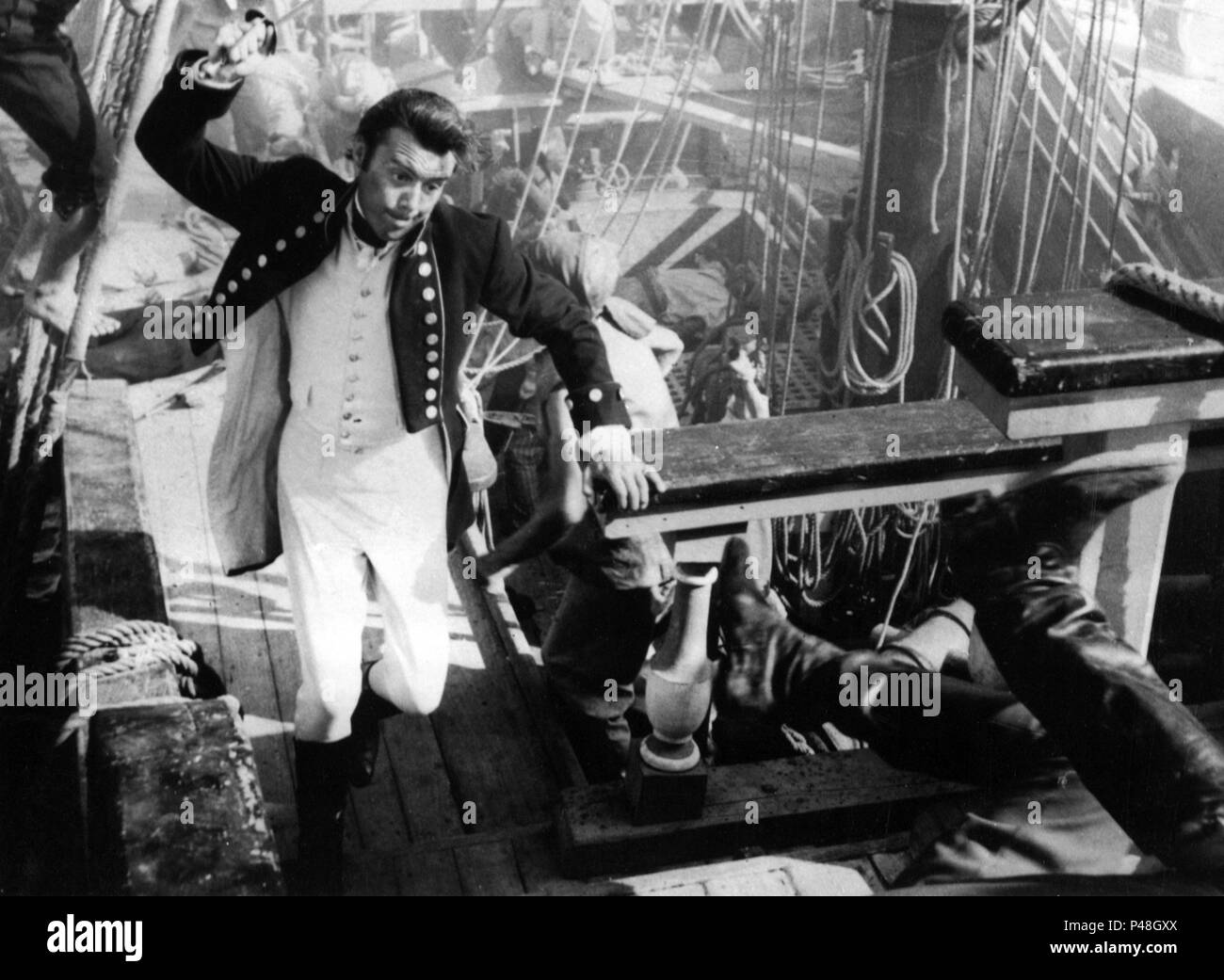 Original Film Title: H. M. S. DEFIANT.  English Title: DAMN THE DEFIANT!.  Film Director: LEWIS GILBERT.  Year: 1962.  Stars: DIRK BOGARDE. Credit: COLUMBIA PICTURES / Album Stock Photo