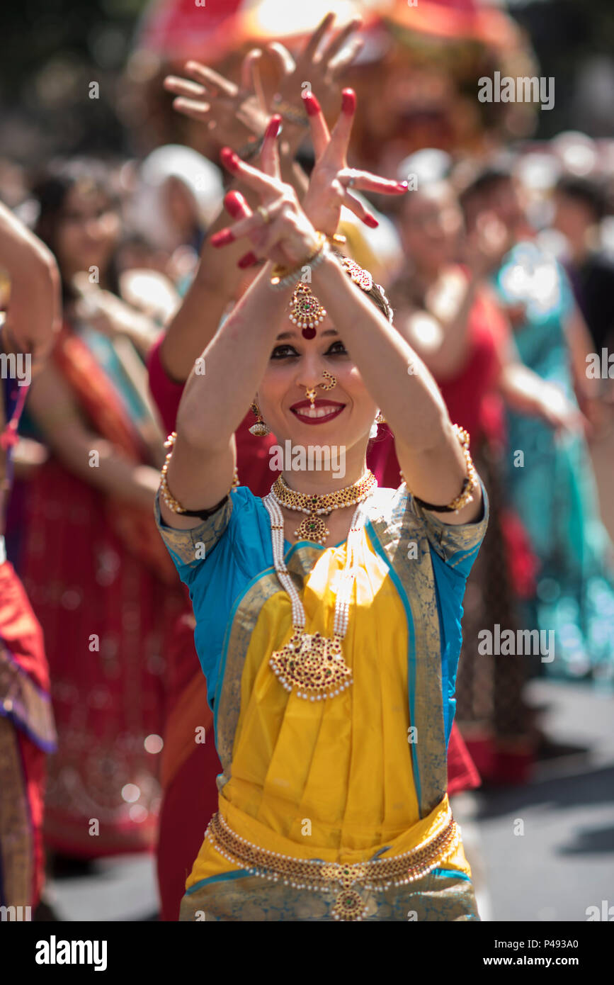 BELO HORIZONTE, MG - 22.08.2015: FESTIVAL RATHA-YATRA - evento religioso-cultural  milenar organizado pela Movimento Hare Krishna de Belo Horizonte. (Foto:  Nereu Jr. / Fotoarena Stock Photo - Alamy