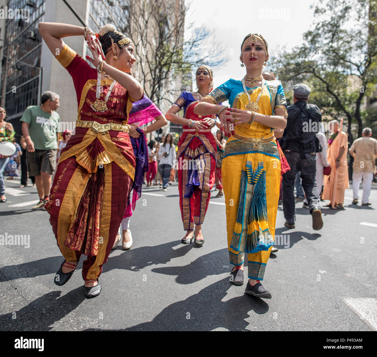 BELO HORIZONTE, MG - 22.08.2015: FESTIVAL RATHA-YATRA - evento religioso-cultural  milenar organizado pela Movimento Hare Krishna de Belo Horizonte. (Foto:  Nereu Jr. / Fotoarena Stock Photo - Alamy