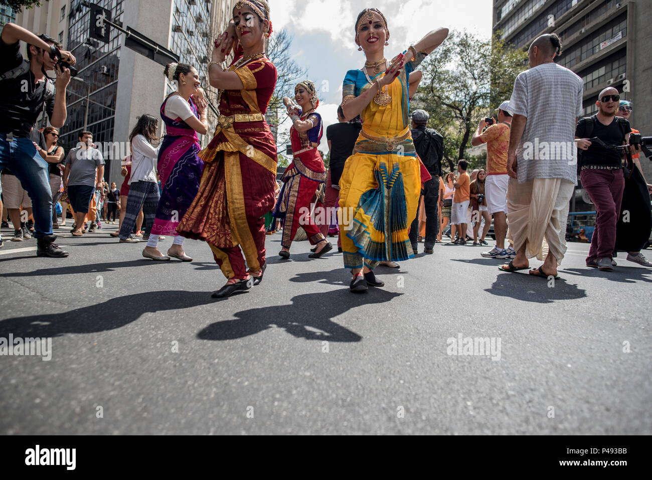 BELO HORIZONTE, MG - 22.08.2015: FESTIVAL RATHA-YATRA - evento religioso-cultural  milenar organizado pela Movimento Hare Krishna de Belo Horizonte. (Foto:  Nereu Jr. / Fotoarena Stock Photo - Alamy