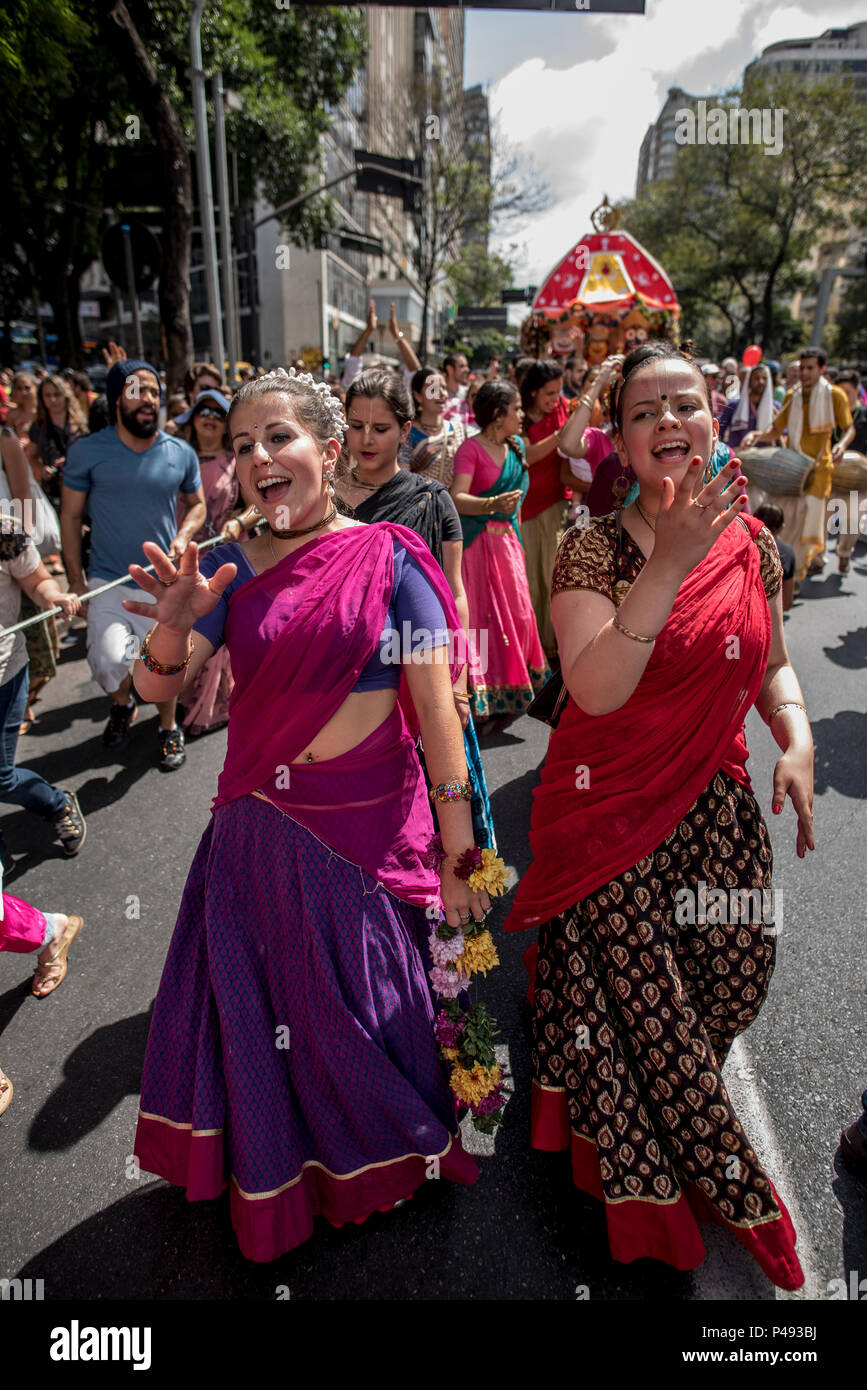 BELO HORIZONTE, MG - 22.08.2015: FESTIVAL RATHA-YATRA - evento religioso-cultural milenar organizado pela  Movimento Hare Krishna de Belo Horizonte. (Foto: Nereu Jr. / Fotoarena) Stock Photo