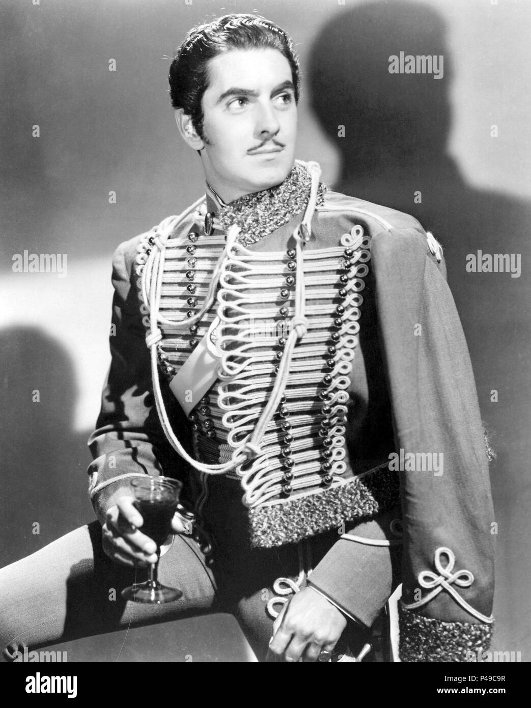 Original Film Title: THE MARK OF ZORRO.  English Title: THE MARK OF ZORRO.  Film Director: ROUBEN MAMOULIAN.  Year: 1940.  Stars: TYRONE POWER. Credit: 20TH CENTURY FOX / Album Stock Photo